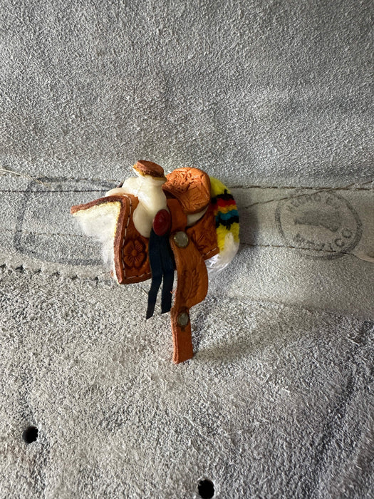 Mini llavero / llaveros de silla de montar de caballo de cuero hechos a mano