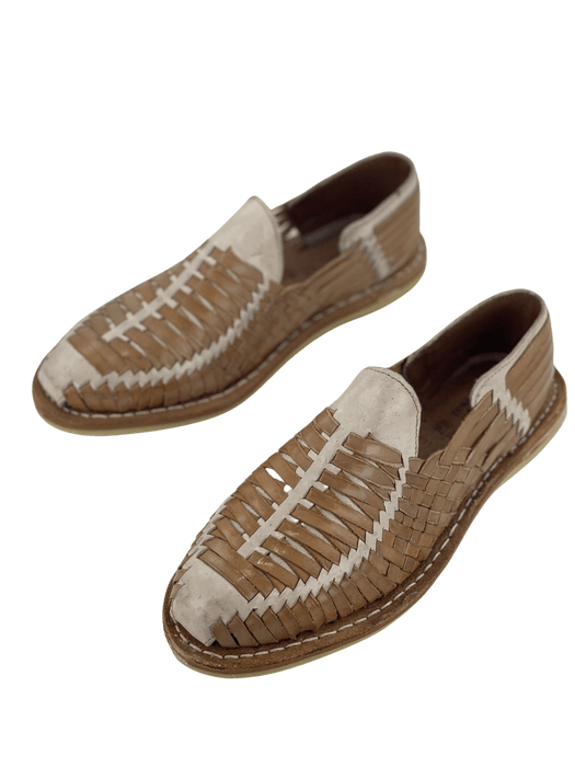 Tan huaraches 2025